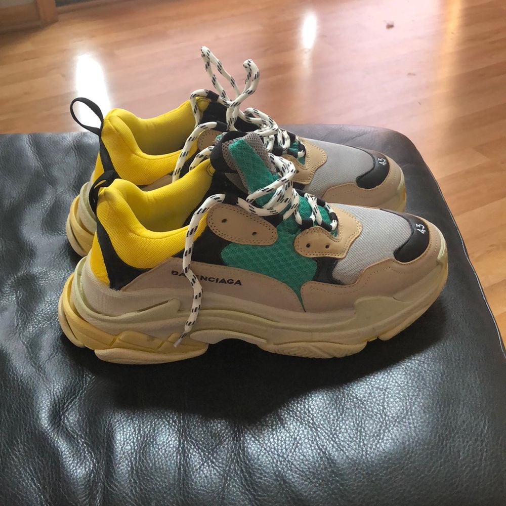 Balenciaga Triple S sz 43/9.5 used